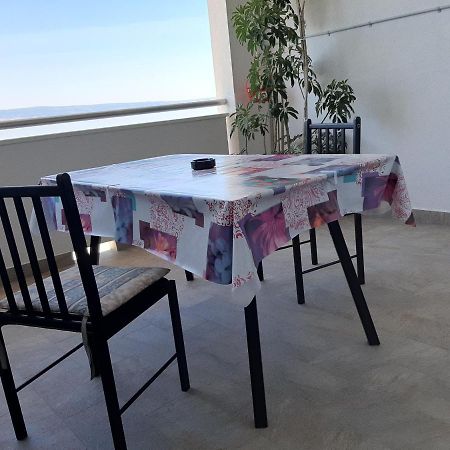 Apartments Davor Ceko Jesenice  Eksteriør billede